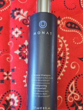 Monat - Renew Shampoo